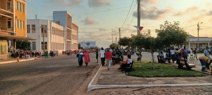 Funcionários municipais de Angoche entram em greve por falta de salários