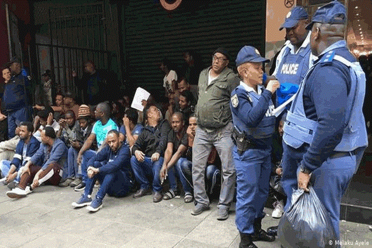 Moçambique deporta 600 cidadãos da África do Sul em 24 horas