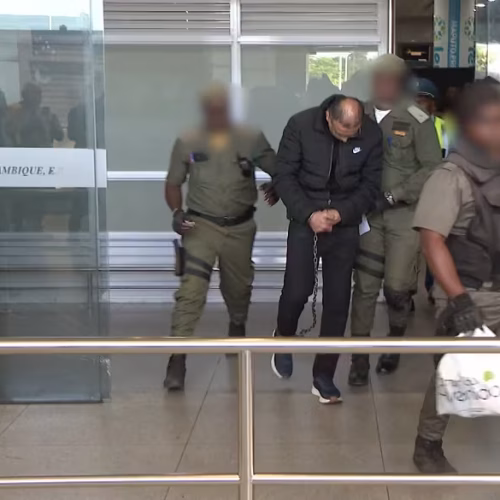 Abdul Gafar extraditado é acusado de desviar 140 milhões para o exterior