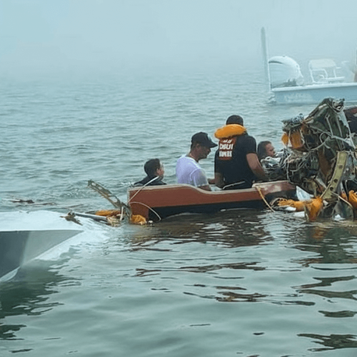 Acidente aéreo da Marinha mexicana causa morte de cinco pessoas no Texas