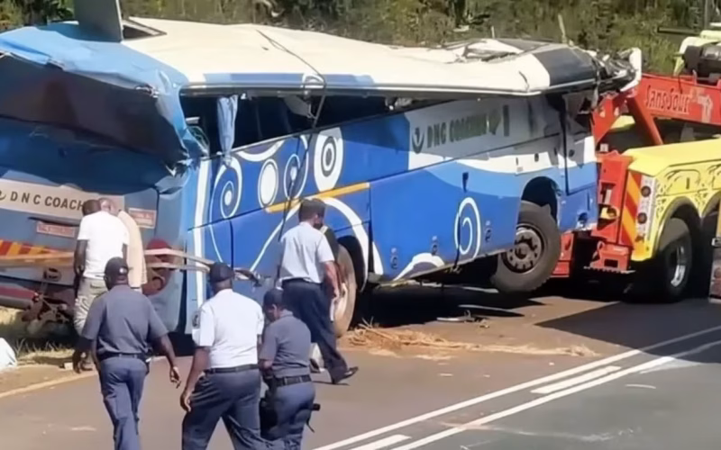 Acidente de autocarro deixa várias mortes em Limpopo
