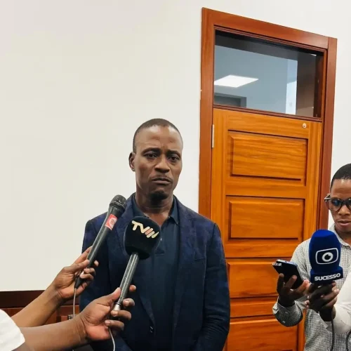 Antigo juiz-presidente é julgado por desvio de milhões em Inhambane
