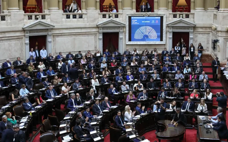 Argentina aprova redução da maioridade penal para 14 anos