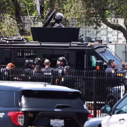 Ataque armado em Centro Islâmico de San Diego resulta em cinco mortes