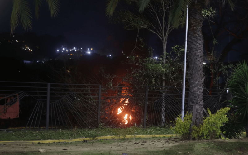 Ataque dos EUA em Venezuela deixa 32 cubanos mortos e gera luto nacional