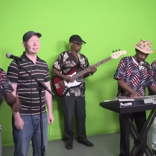 Banda Safari anuncia o fim da carreira após 50 anos de actividade
