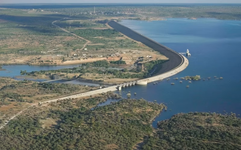 Barragem de Massingir em risco de romper devido a erosão e cheias