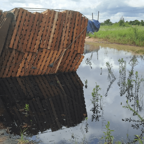 Camião despista e provoca derrame de óleo na N282 em Sofala