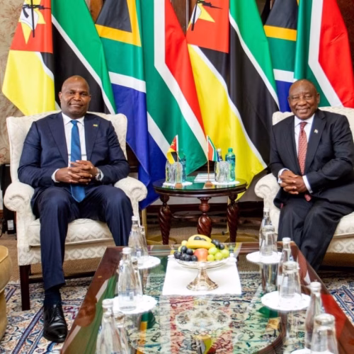 Chapo e Ramaphosa iniciam conversações sobre segurança e cooperação bilateral