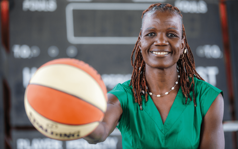 Clarisse Machanguana é a primeira moçambicana no Hall da Fama do basquetebol