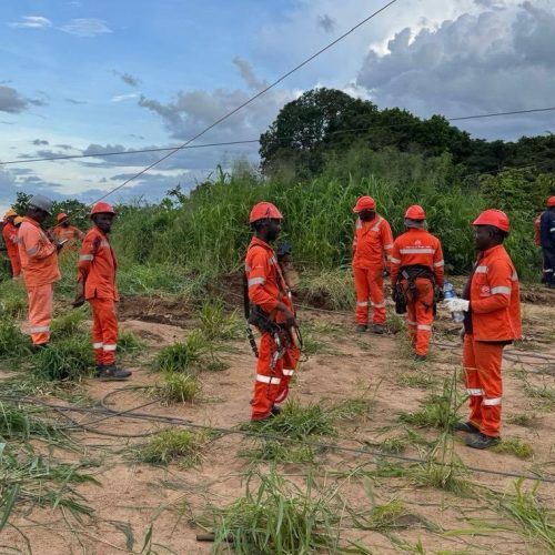 Colapso de torre de alta tensão em Moçambique gera esforços urgentes de reparo