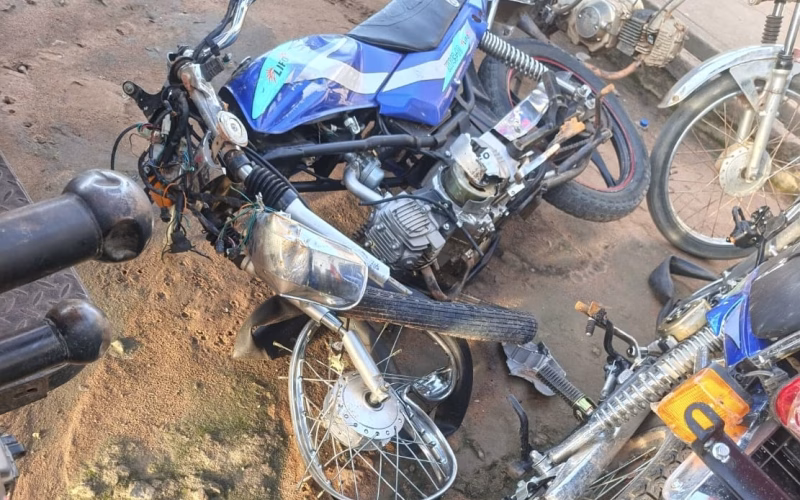Colisão entre motorizadas mata três pessoas em Metuge