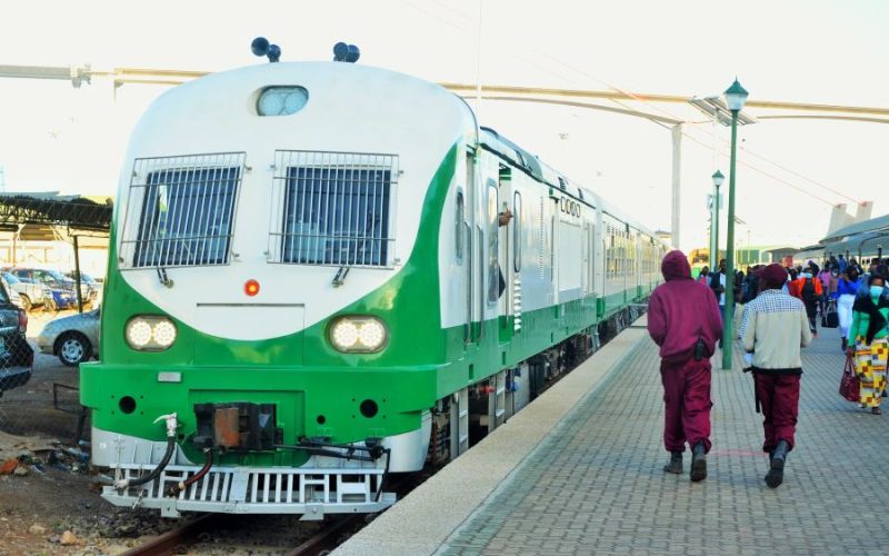 Comboio especial Maputo e Magude implementado devido às cheias