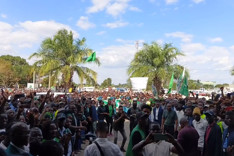 Confrontos em Nampula deixam feridos na recepção ao líder da Anamola