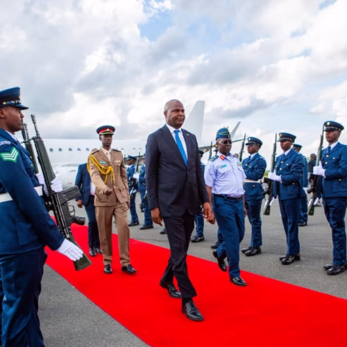 Cooperação França-Moçambique em foco na Cimeira França-África