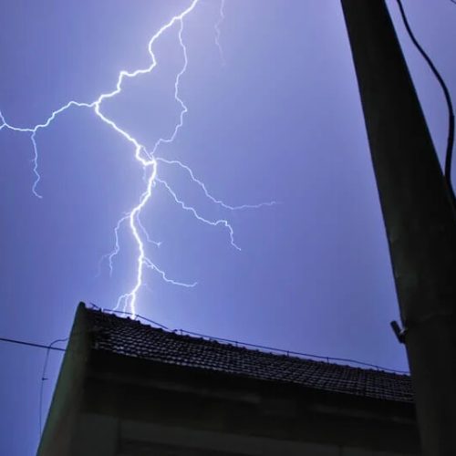 Descargas eléctricas atmosféricas causam 16 mortes na Zambézia