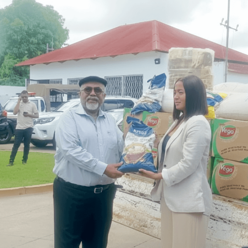 Deslocados de Memba beneficiam de insumos agrícolas em Nampula