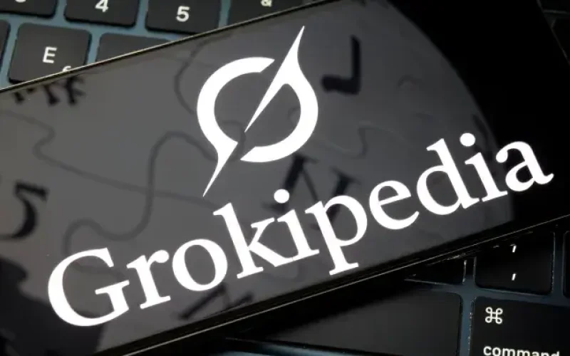 Elon Musk lança Grokipédia e desafia o domínio da Wikipédia