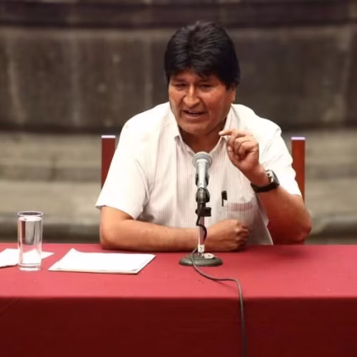 Ex-presidente boliviano critica apoio dos EUA a governos “submissos”