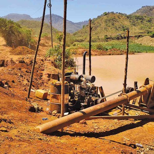 Exploração mineira continua a ameaçar rios da província de Manica