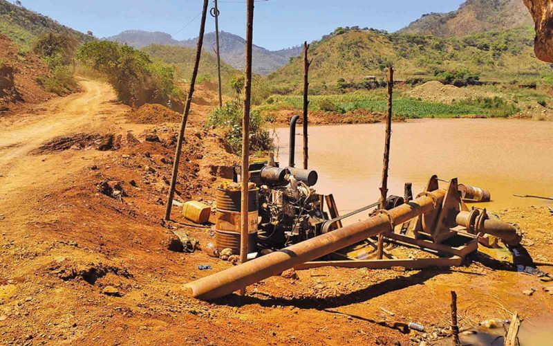 Exploração mineira continua a ameaçar rios da província de Manica