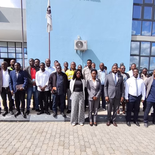 Governador desafia ANE a projectos sustentáveis no Niassa
