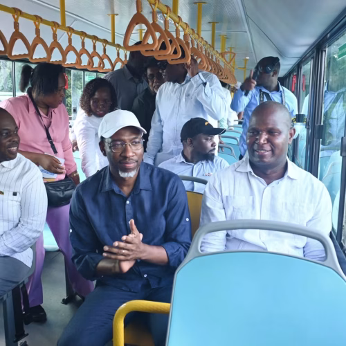 Governo subsidia combustível para manter tarifas de transporte público em Moçambique