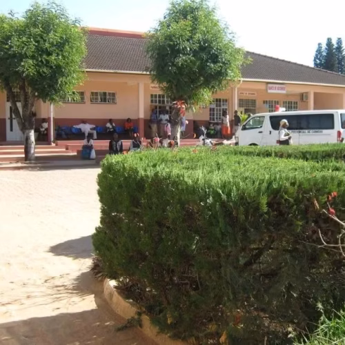 Hospital de Chimoio suspende oito funcionários após denúncias de negligência