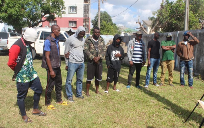 Imigrantes ilegais aguardam repatriamento em Quelimane