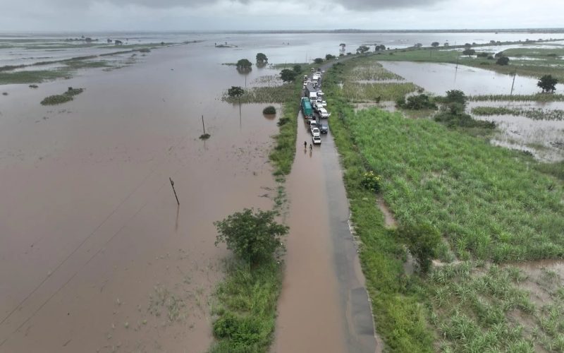 Corte no trânsito da EN1 afecta abastecimento de mercadorias em Inhambane
