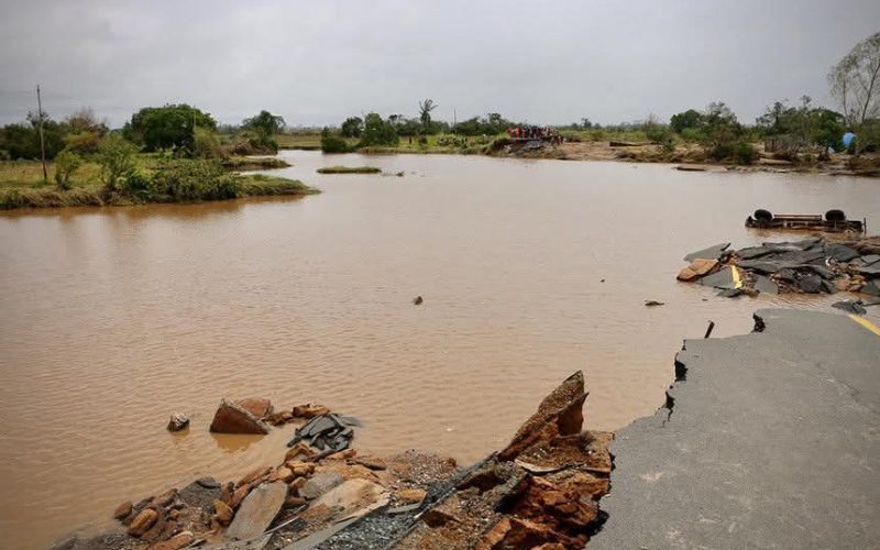 Ligação Nacarôa–Memba interrompida após chuvas destruírem pontes