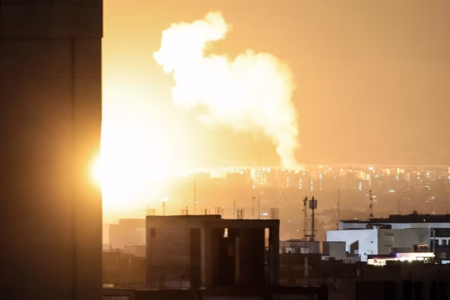 Israel intensifica ofensiva contra o Irã e Líbano em nova fase da guerra
