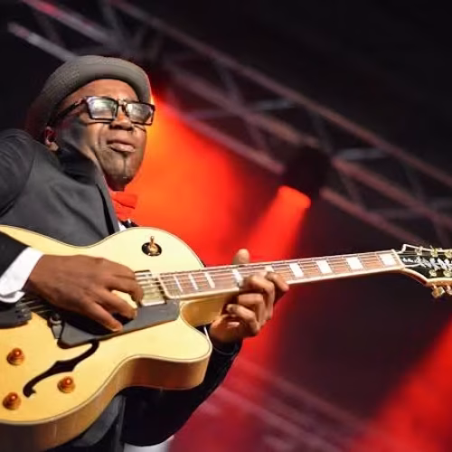 Jimmy Dludlu celebra 40 anos de carreira com concerto especial em Maputo