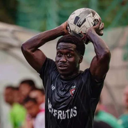 Jogador do Moncarapachense morre após paragem cardiorrespiratória durante jogo