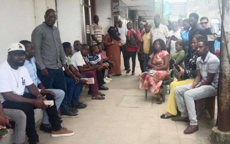 Jornalistas do Diário de Moçambique retomam trabalho após acordo salarial