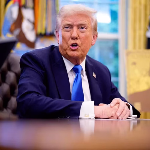 Juiz Federal anula taxa de US$ 100 mil para vistos de trabalho imposta por Trump