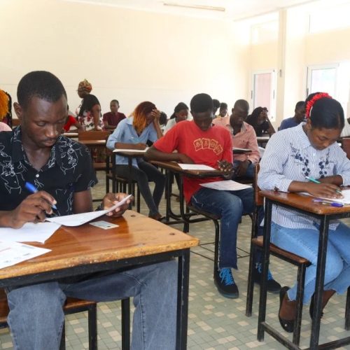 Mais de 10 mil candidatos concorrem a quatro mil vagas na Universidade Licungo
