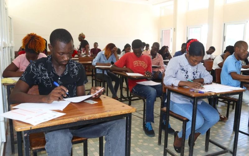 Mais de 10 mil candidatos concorrem a quatro mil vagas na Universidade Licungo