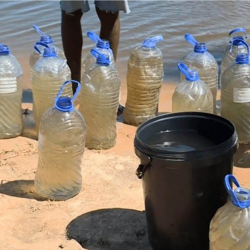 Mais de 3.500 moradores de Nhansato bebem água imprópria
