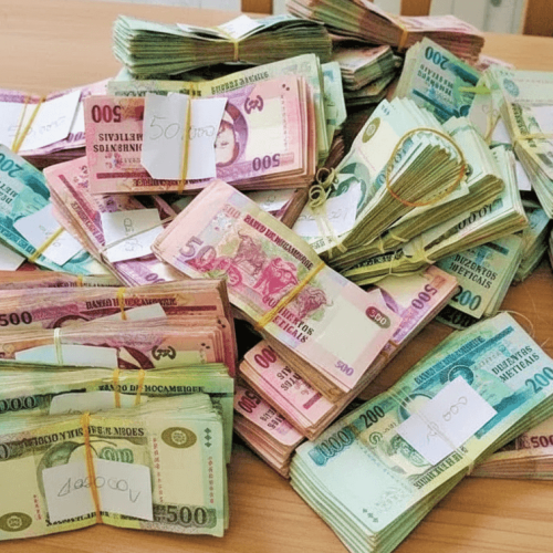 Mais de 400 processos de branqueamento de capitais em análise no país