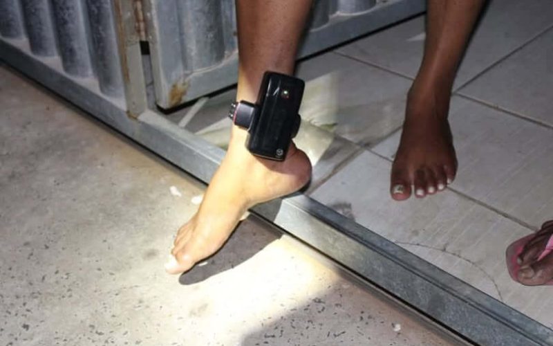 Maputo lança projecto-piloto de pulseiras electrónicas para reclusos
