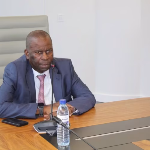 Ministro incentiva empresários moçambicanos a aproveitarem oportunidades do gás natural