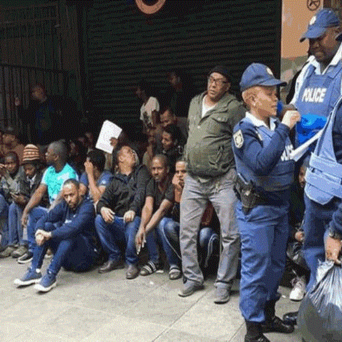 Moçambique deporta 600 cidadãos da África do Sul em 24 horas