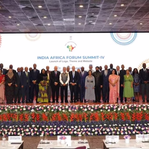 Moçambique marca presença na cimeira Índia-África em Nova Delhi