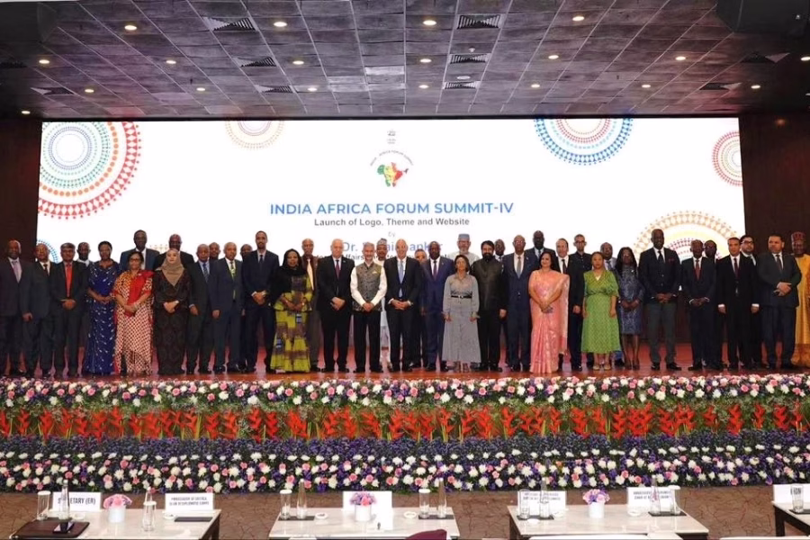 Moçambique marca presença na cimeira Índia-África em Nova Delhi