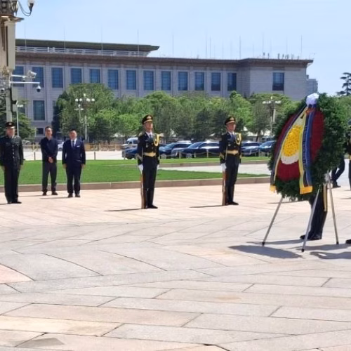 Moçambique reafirma apoio à China em visita de Estado