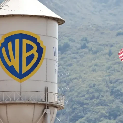 Netflix compra Warner Bros Discovery por 71 mil milhões de euros