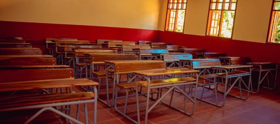 Alunos deslocados em Cabo Delgado isentos de propinas no novo ano lectivo