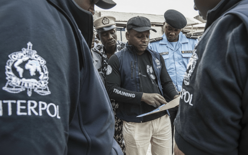 Operação da Interpol resulta em mais de 3.700 detidos e envolve Moçambique