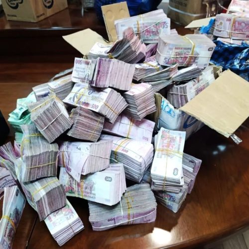PGR apreende grandes quantias de dinheiro em investigação de fraude em Moçambique